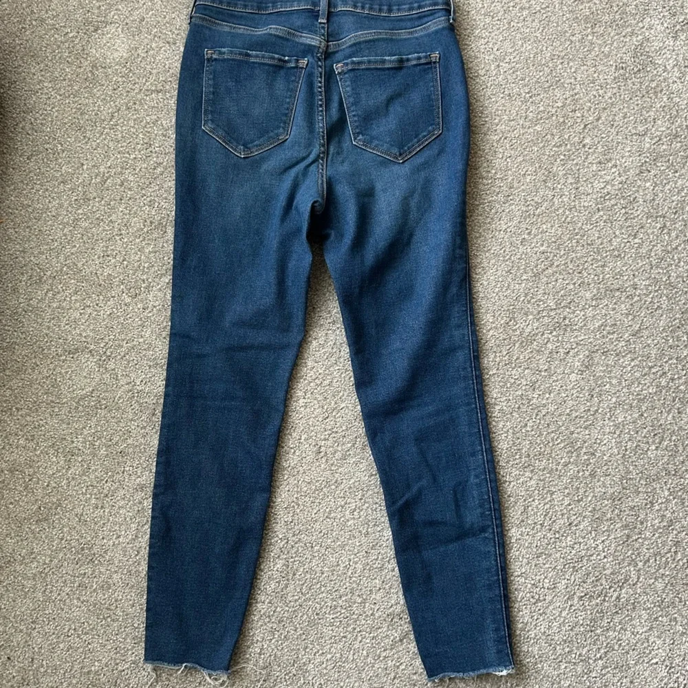 Old Navy Rockstar Super Skinny Jeans